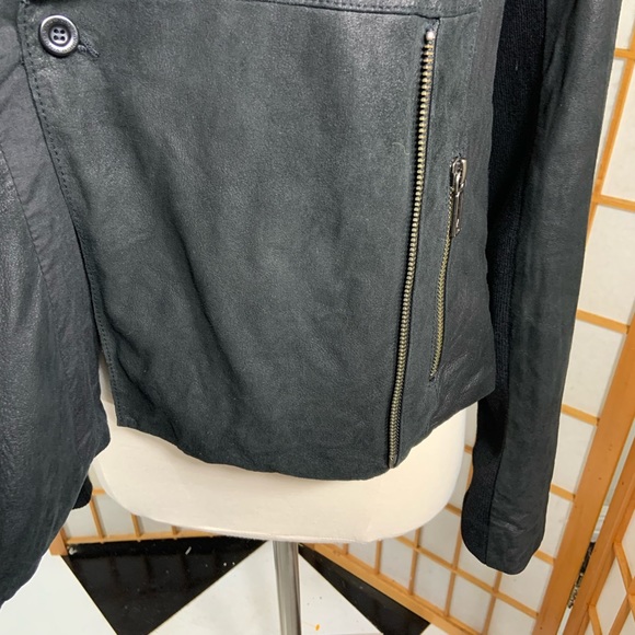 VINCE black paper drape collar leather jacket - Picture 15 of 16